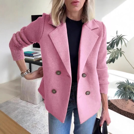 Veste à revers et manches tricotées croisées pour femme