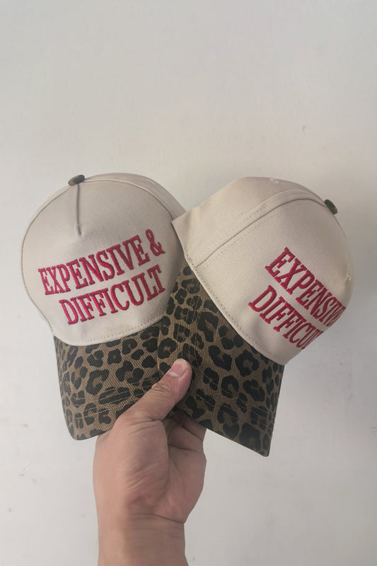 Casquette à Visière Contrastante Léopard Dahlia Rouge CHÈRE ET DIFFICILE