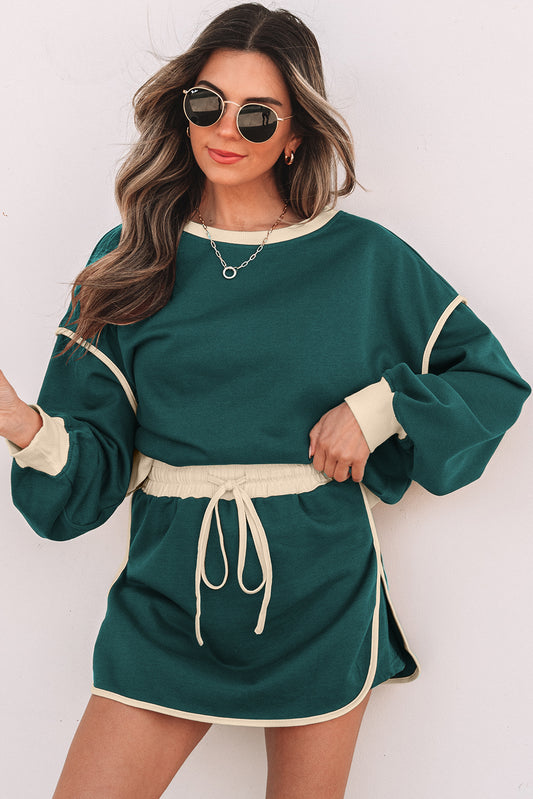 Ensemble pull ample et skort taille lacée contrastés Evergreen