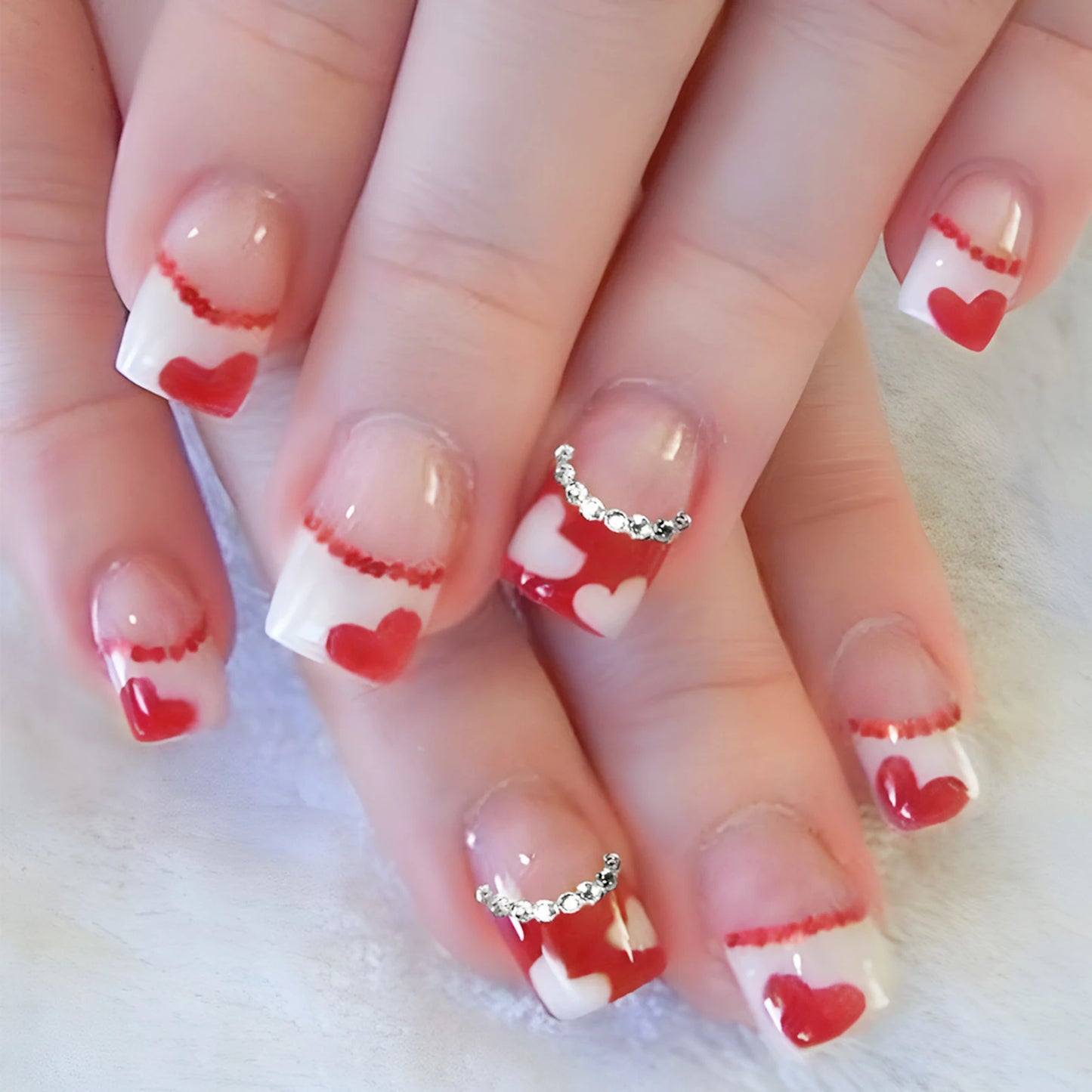 Ongles à presser noirs Y2K pour filles, motif cœur rose/point