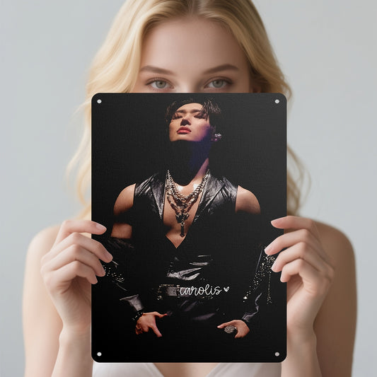 Poster ATEEZ Mingi 2D plat - Portrait élégant avec chaînes
