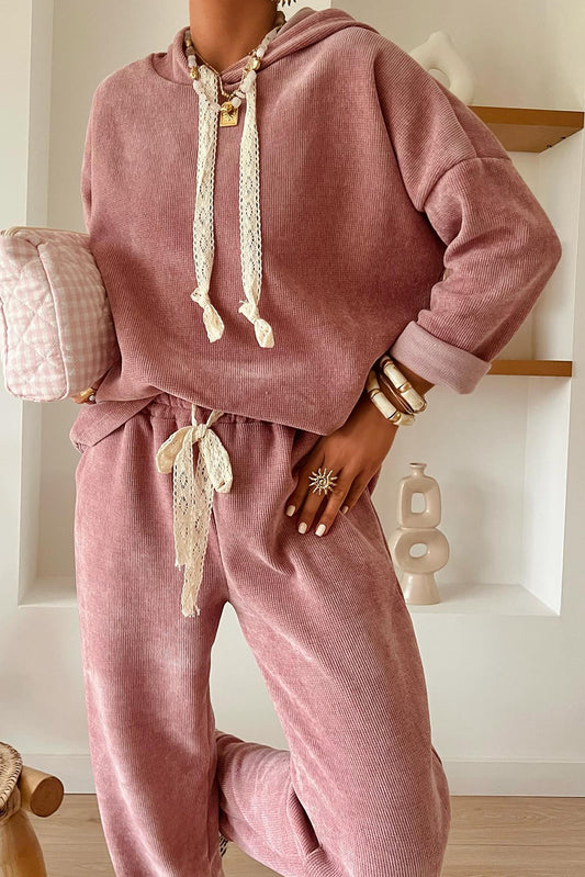 Ensemble Rose en Velours Côtelé : Sweat à Capuche Court avec Cordon de Serrage et Pantalon Taille Haute